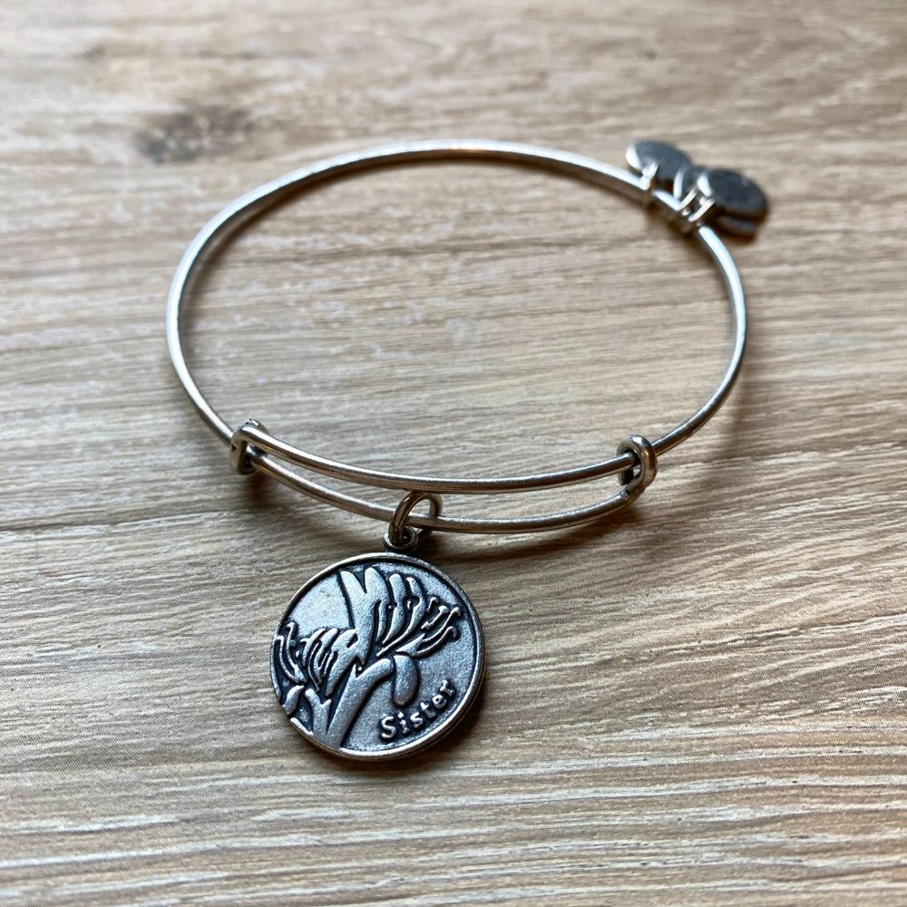 Brand New! "Sister" Alex and Ani